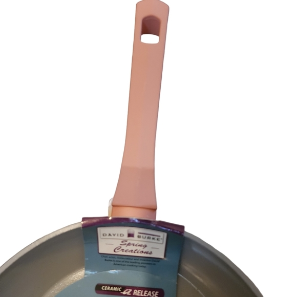 David Burke 9.5 Frying Pan Pink - Picture 3 of 3